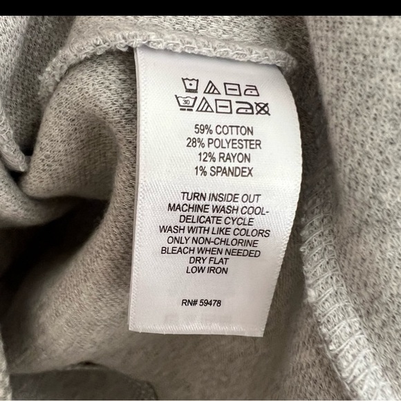 Kenar • Gray Ruffle Sleeve Shift Dress - Picture 9 of 10